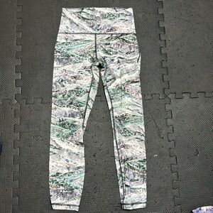 Train Times High-Rise Pant 25"